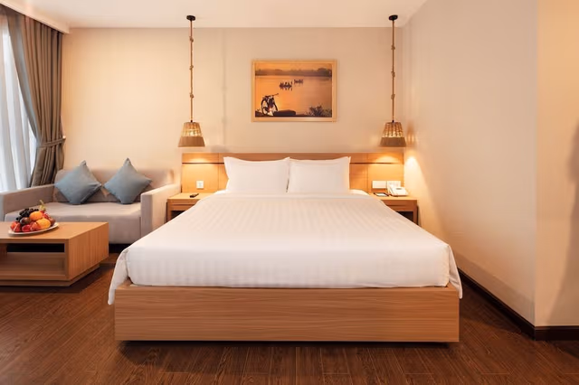 Deluxe Room, Balcony, City View