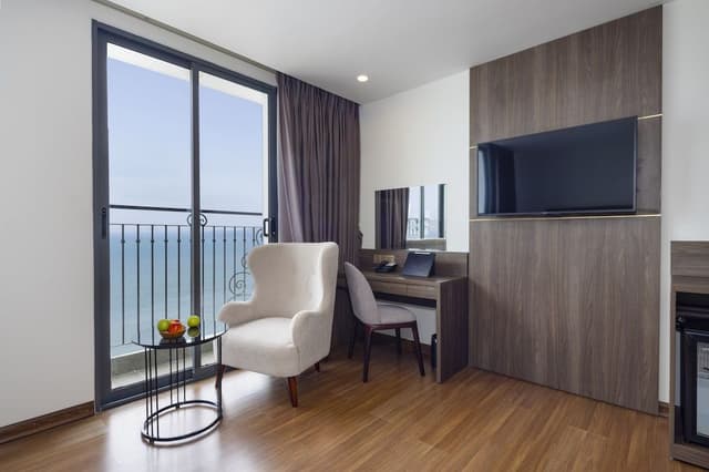 FAMILY OCEAN VIEW