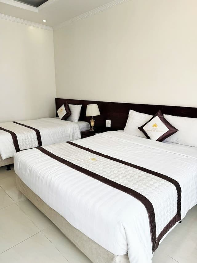 Superior Triple Room, Multiple Beds, Private Bathroom, City View