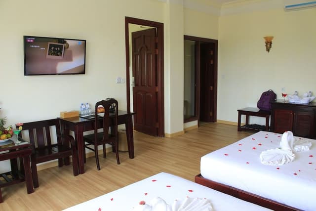 Deluxe Double Room Single Use