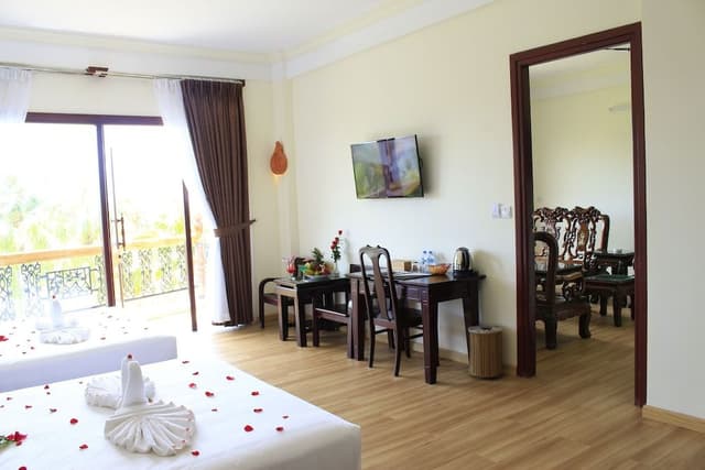 Deluxe Double Room Single Use