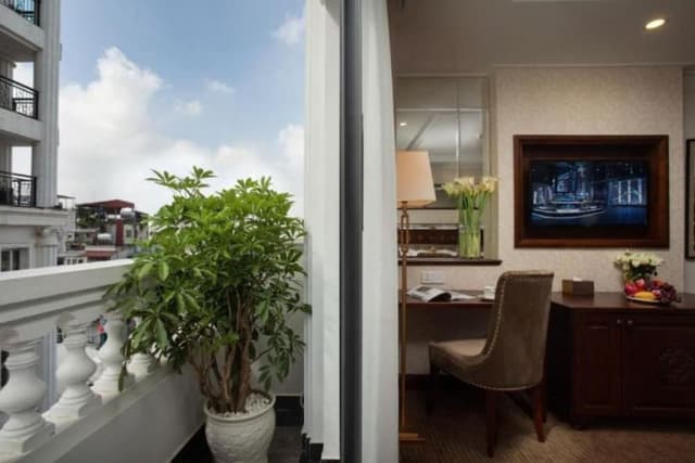 Executive Double Room, City View