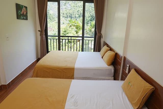 Deluxe Triple Room, 1 Bedroom, Non Smoking, Lake View