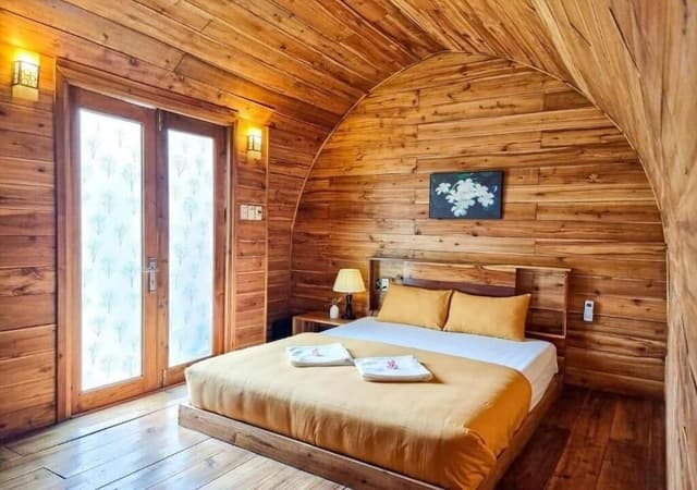 Deluxe Bungalow, 1 Queen Bed, Courtyard View