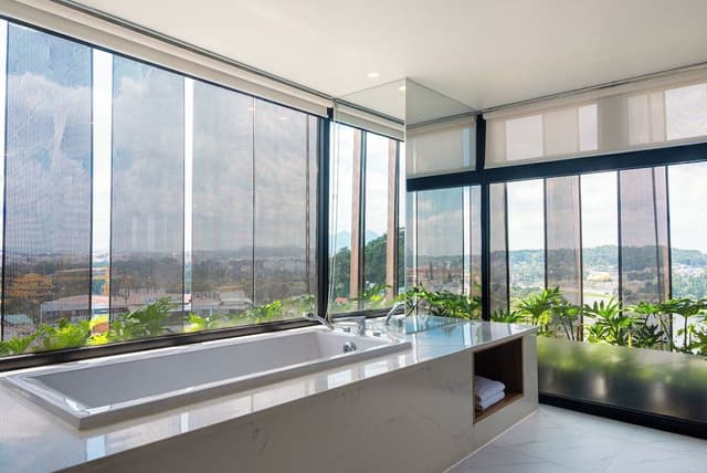 Signature Suite
