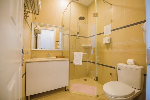 Deluxe Quadruple Room, 2 Queen Beds