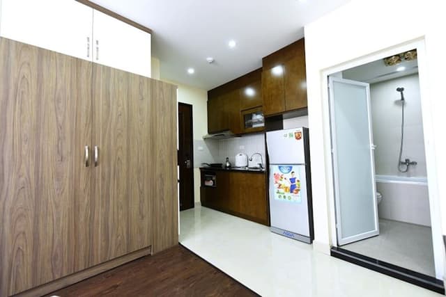 Standard Studio, Kitchen