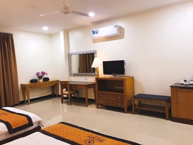 Standard Twin Room