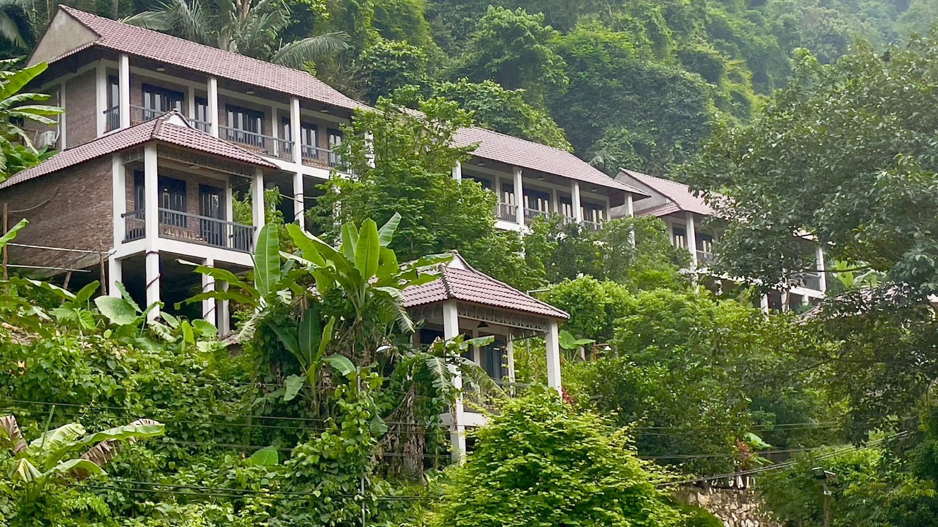 Ba Be Lakeside Bungalow Ba Be Lakeside Bungalow