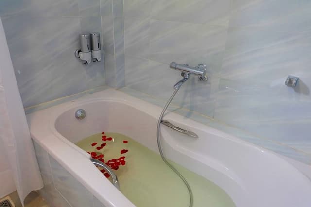Triple Room with Bath