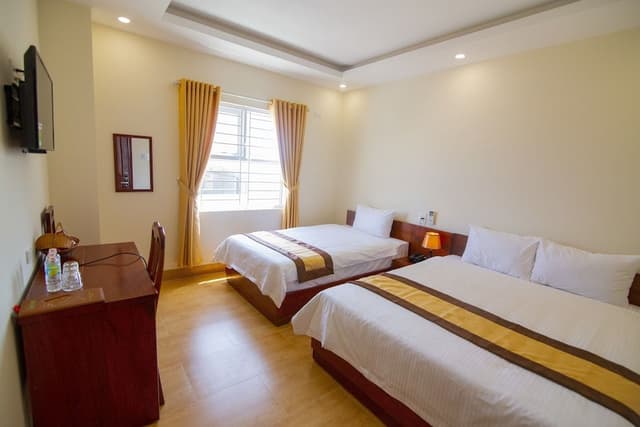 Triple Room with Private Bathroom