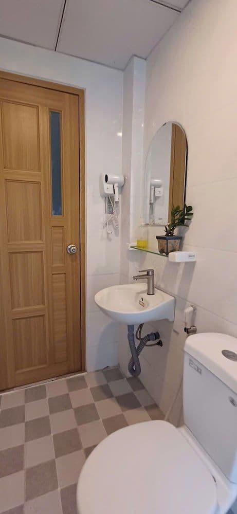 Economy Apartment, 1 Double Bed, Mountain View