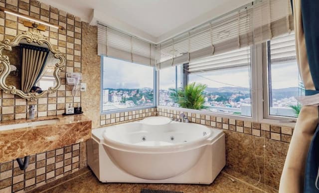 Penthouse, 2 Bedrooms