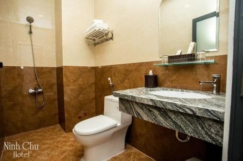 Large Double or Twin Room