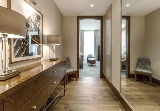 Anantara Suite