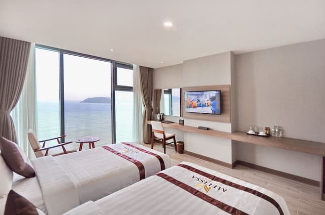Senior Deluxe Sea View