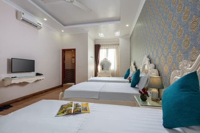 Family Room, 3 Bedrooms