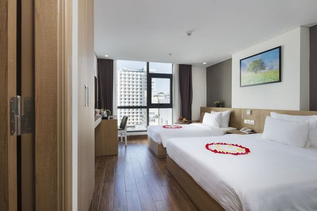 Premier Double or Twin Room, Window