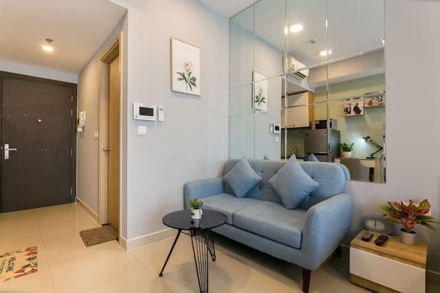 TeeUP Home Studio (Free Swimming Pool & Gym)