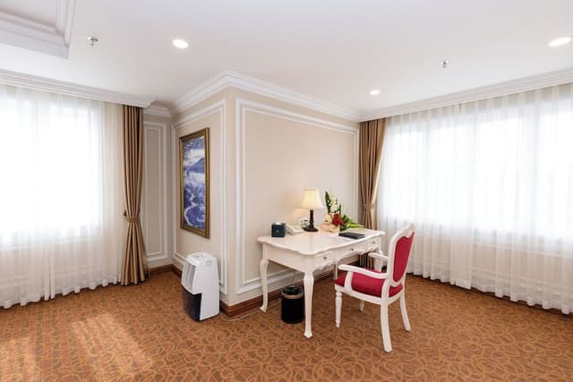 Presidential Suite