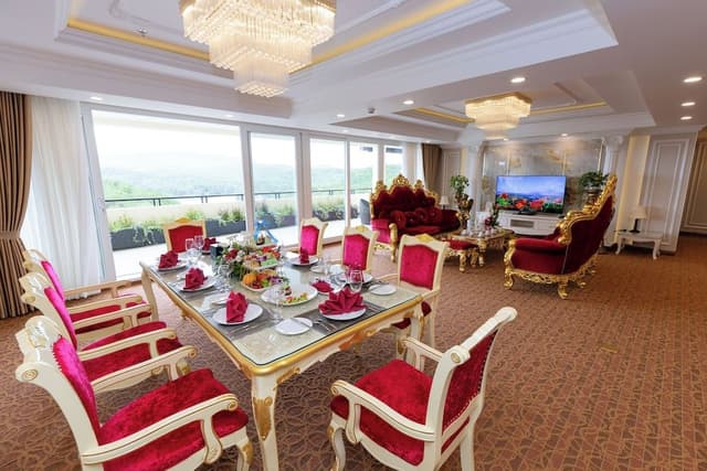 Presidential Suite