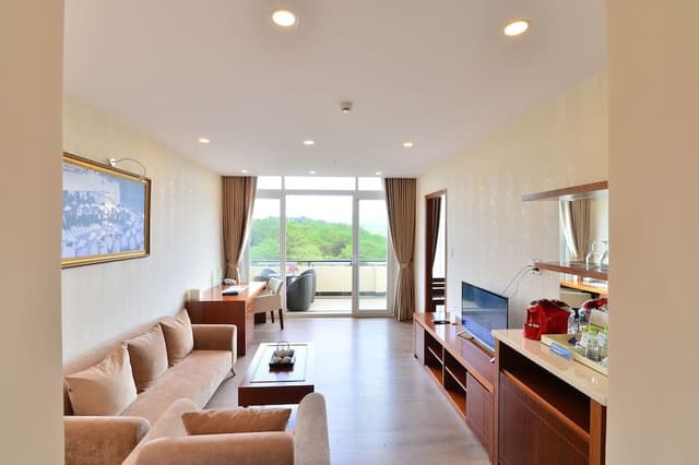 Executive Suite