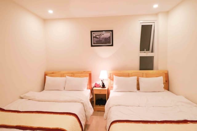 Standard Quadruple Room, 2 Double Beds, Non Smoking, No Windows