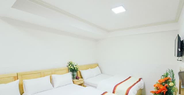 Standard Quadruple Room, 2 Double Beds, Non Smoking, No Windows