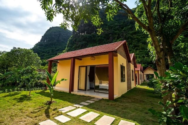 Deluxe Room, Pool View