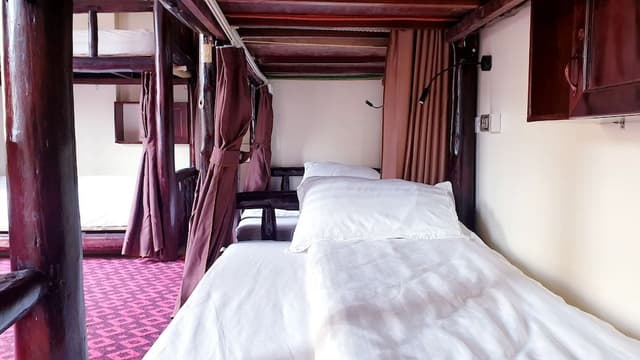 Standard Shared Dormitory, Mixed Dorm