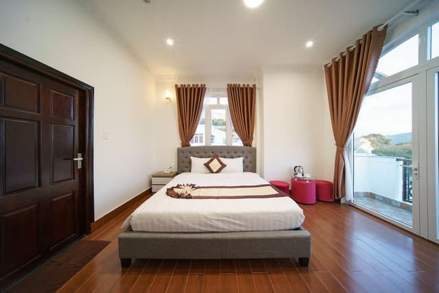 Deluxe Room with Balcony