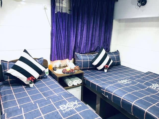 Suite, 2 Bedrooms (8 People)