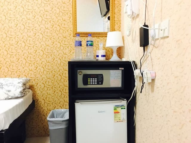 Triple Room