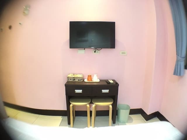 Basic Double Room, 1 Double Bed (302)