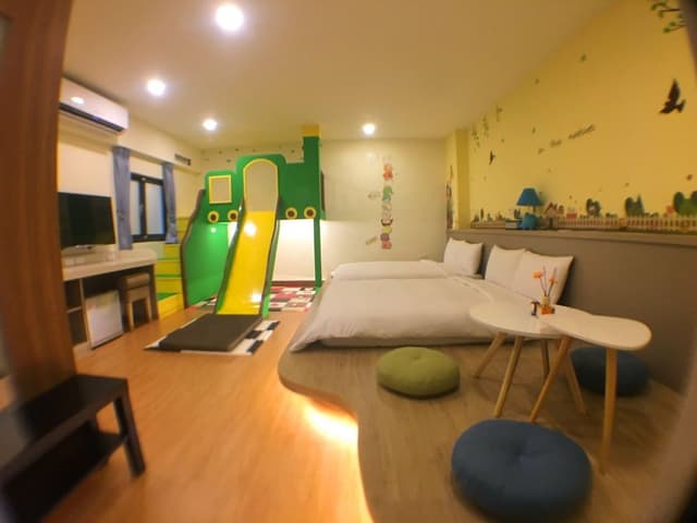 Comfort Quadruple Room, 2 Queen Beds
