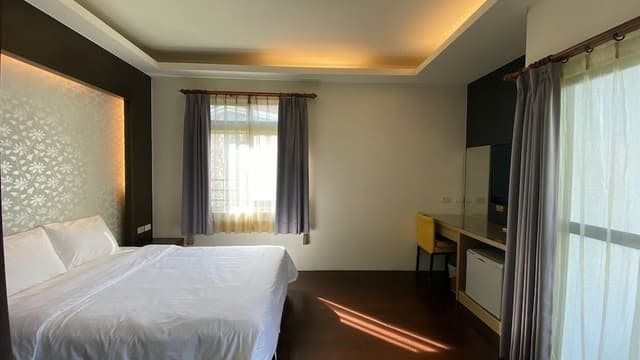 Double Room, Balcony (301)