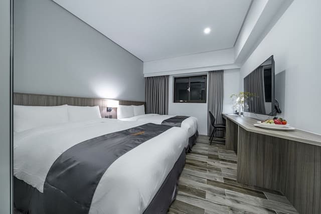 Standard Quadruple Room