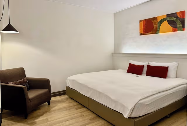 Superior Accessible Room - No Window No Parking