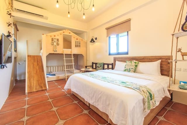Signature Quadruple Room