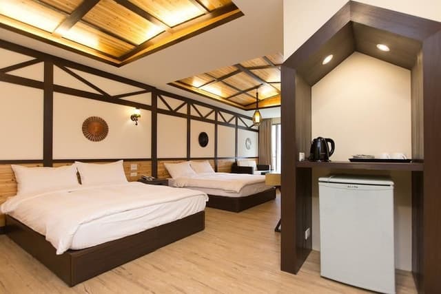Deluxe Quadruple Room, 2 Double Beds, Non Smoking