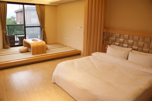 Premium Suite, Balcony