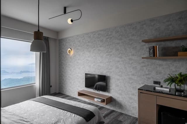 Gallery Room, 1 Queen Bed, Balcony, Ocean View