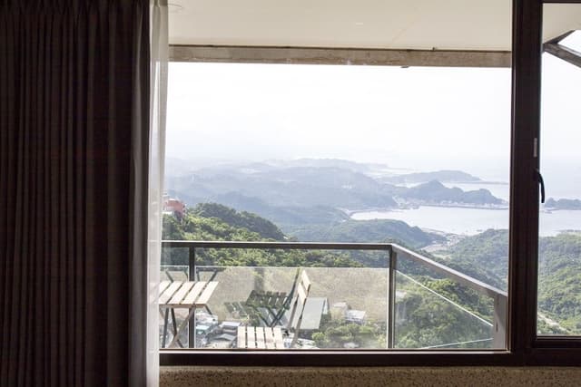 Exclusive Room, 1 Queen Bed, Balcony, Ocean View