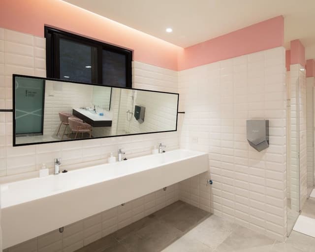 Shared Double Dormitory, Mixed Dorm, Shared Bathroom