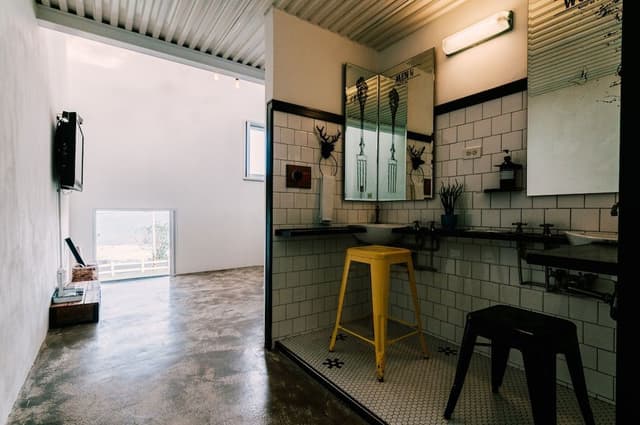 Gallery Double Room (2000)