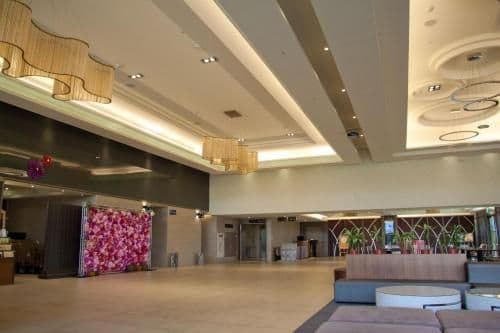 โรงแรมออร์ชาร์ดพาร์ค - ฝั่งใหม่