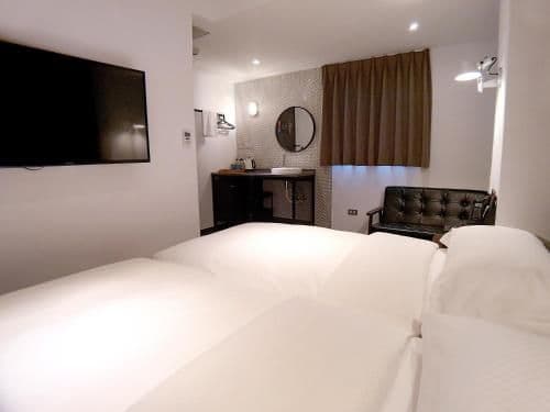 Business Twin Room
