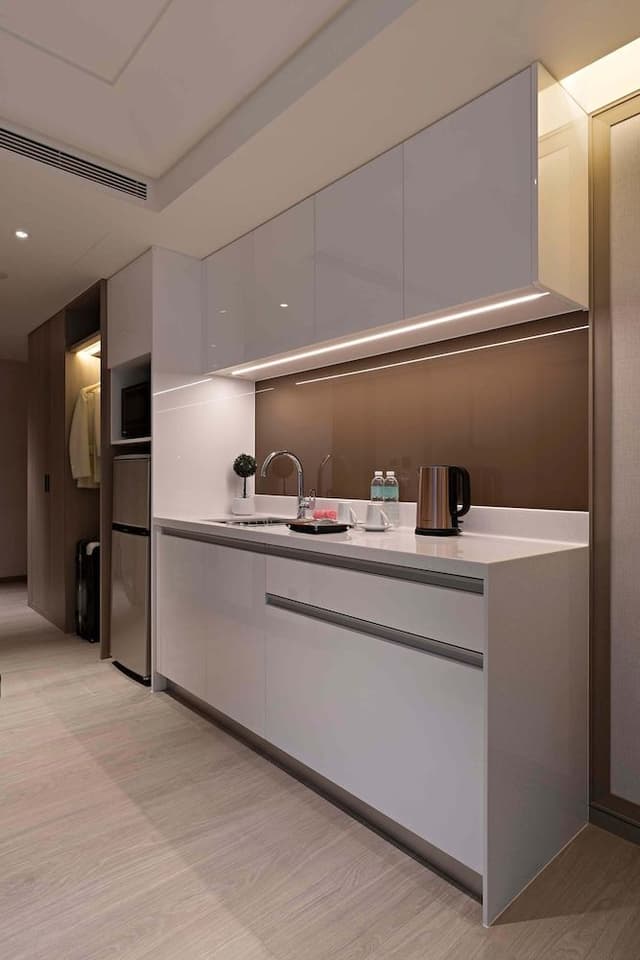 Studio Suite- King