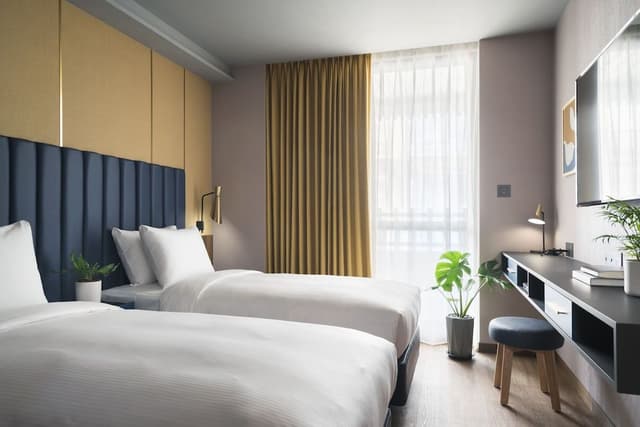 Comfort Twin Room
