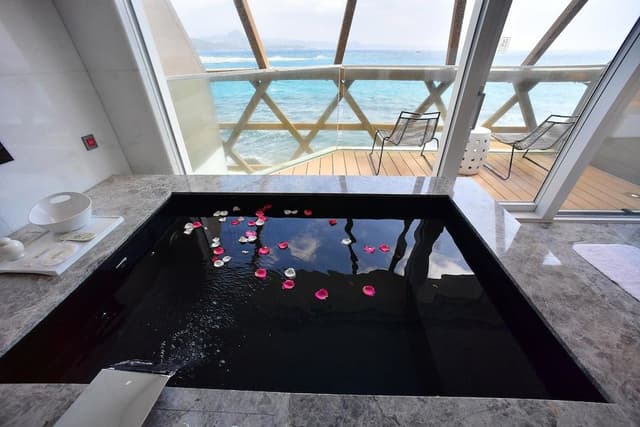 Ocean View Loft Suite, No Smoking